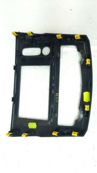Recambio de moldura para renault kadjar 2015- 1.5 dci diesel fap energy referencia OEM IAM 681043286R  
