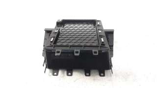 Recambio de moldura para volkswagen polo 2017- 1.0 tsi referencia OEM IAM 2G1857825C  