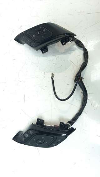 Recambio de mando volante para toyota c-hr 2016- referencia OEM IAM 45100F4020C1  