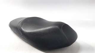 Recambio de asiento para sym jet 14 125 2017- referencia OEM IAM 77200X8A000RH  