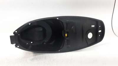 Recambio de portaequipajes para sym jet 14 125 2017- referencia OEM IAM 81250XPA000  