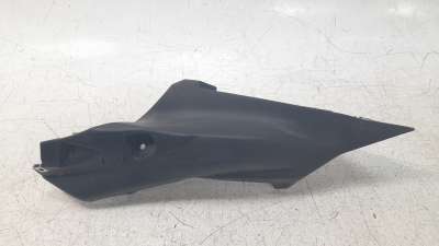 Recambio de moldura para yamaha yzf-r 7 2023- yzf-r 7 referencia OEM IAM BEB2173100  