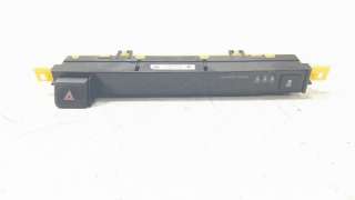 Recambio de warning para toyota rav4 2018- referencia OEM IAM 8395042220 022200997 