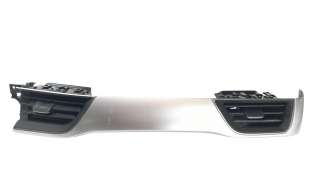 Recambio de rejilla aireadora para renault captur ii 2019- 1.0 tce referencia OEM IAM 687600568R  