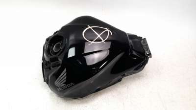 Recambio de deposito combustible para honda cb 650r 2018- referencia OEM IAM 17500MKND50ZB  