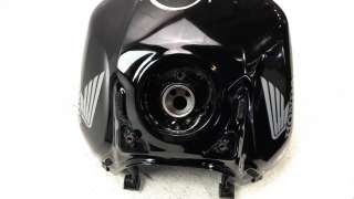 Recambio de deposito combustible para honda cb 650r 2018- referencia OEM IAM 17500MKND50ZB  