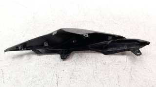 Recambio de moldura para honda cb 650r 2018- referencia OEM IAM 77241MKYD50ZB  
