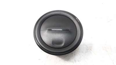Recambio de rejilla aireadora para dacia sandero 2012- 1.0 12v cat referencia OEM IAM 687607797R  