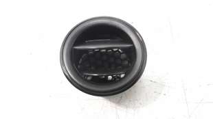 Recambio de rejilla aireadora para dacia sandero 2012- 1.0 12v cat referencia OEM IAM 687607797R   2
