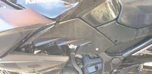 Recambio de moldura para kawasaki z 300 2015-2017 referencia OEM IAM 53065002645  