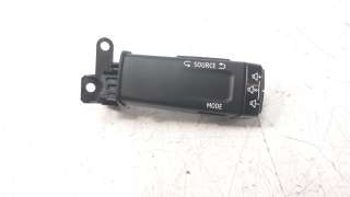 Recambio de mando multifuncion para renault clio v 2019- 1.5 blue dci diesel fap referencia OEM IAM 255520099R  