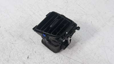 Recambio de rejilla aireadora para kia stonic (ybcuv) 2017- 1.2 cat referencia OEM IAM H897410000  