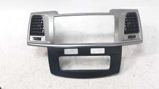 Recambio de rejilla aireadora para toyota hilux (kun) 2005-2016 3.0 turbodiesel referencia OEM IAM 554120K180 55420OK470 