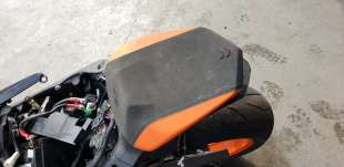 Recambio de asiento para ktm 1290 super duke r 2019- referencia OEM IAM 61707047000  
