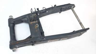Recambio de puente trasero para kawasaki z 900 2016- referencia OEM IAM 33001073210  