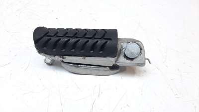 Recambio de estribos laterales para kawasaki z 900 2016- referencia OEM IAM 340280381  