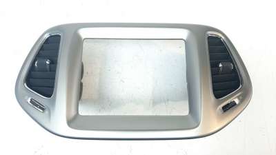 Recambio de rejilla aireadora para jeep compass ii 2017- 2.0 m-jet cat referencia OEM IAM 5UT63TRMAA  
