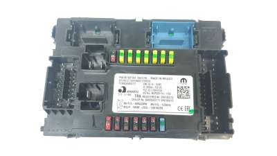 Recambio de caja reles / fusibles para jeep compass ii 2017- 2.0 m-jet cat referencia OEM IAM P68409791AE  