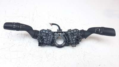 Recambio de mando multifuncion para toyota corolla (e21) 2019- referencia OEM IAM 8465202A50  
