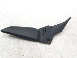 Recambio de moldura para honda cb 650r 2018- cb 650r referencia OEM IAM 83611MKYD500  