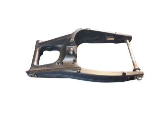 Recambio de basculante para honda cb 650r 2018- cb 650r referencia OEM IAM 52200MKND51  