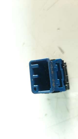 Recambio de interruptor para toyota corolla (e21) 2019- referencia OEM IAM 723B8D1  