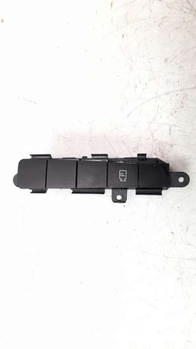 Recambio de interruptor para hyundai tucson 2015- referencia OEM IAM 93315N73604X  