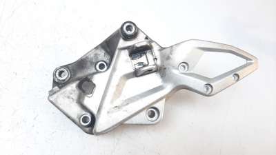 Recambio de estribo lateral para bmw f 800 r 2015- referencia OEM IAM 8527864  