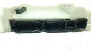 Recambio de caja reles / fusibles para lexus ux (za10) 2018- referencia OEM IAM 8273076040  
