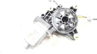 Recambio de elevalunas delantero derecho para kia stonic (ybcuv) 2017- 1.0 tgdi cat referencia OEM IAM 82402H8000  