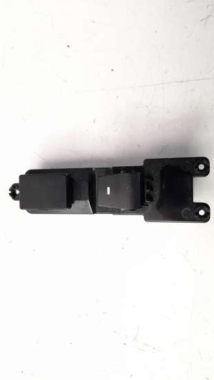 Recambio de mando elevalunas trasero izquierdo para hyundai tucson 2015- 1.7 crdi cat referencia OEM IAM 93580D3031  