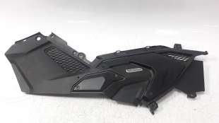 Recambio de moldura para honda x-adv 2017- referencia OEM IAM 64661MKTD00  
