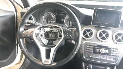 Recambio de volante para mercedes-benz clase a (w176) 2012-2018 1.8 cdi cat referencia OEM IAM A21846020189E38  