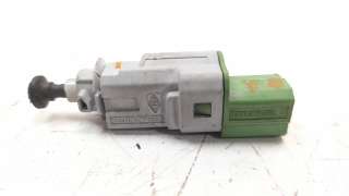 Recambio de interruptor para renault clio iv 2012- 1.2 16v referencia OEM IAM 8200276360  