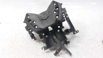Recambio de moldura para yamaha x-max 125 2014-2020 referencia OEM IAM BL1H212B00  