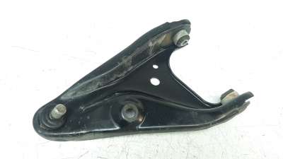 Recambio de brazo suspension inferior delantero izquierdo para renault express 2021- advance referencia OEM IAM 545017081R  ZWDR
