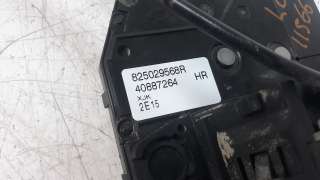Recambio de cerradura puerta lateral derecha para renault express 2021- advance referencia OEM IAM 825029568R  