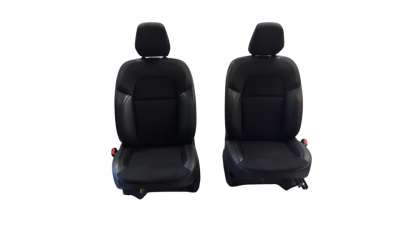 Recambio de juego asientos completo para renault express 2021- advance referencia OEM IAM 873117733R  