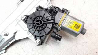 Recambio de elevalunas delantero derecho para hyundai kona 2017- 1.0 tgdi cat referencia OEM IAM 82402J9000  