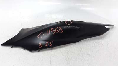 Recambio de moldura para honda pcx 125 2018- referencia OEM IAM 83610K1ZJ100  