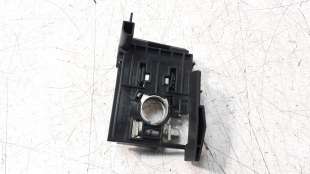 Recambio de caja reles / fusibles para toyota corolla (e21) 2019- referencia OEM IAM 7134747030 828171AB10 