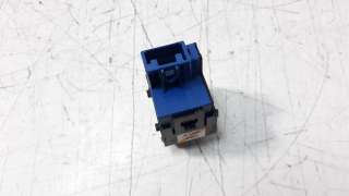 Recambio de interruptor para toyota corolla (e21) 2019- referencia OEM IAM 6800M9NB  