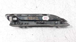 Recambio de moldura para toyota corolla (e21) 2019- referencia OEM IAM 5270702010 5215302070 