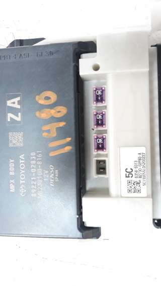 Recambio de caja reles / fusibles para toyota corolla (e21) 2019- referencia OEM IAM 8922102830 MB2381008161 