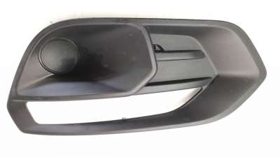 Recambio de moldura para iveco daily furgón 2014- 2.3 diesel referencia OEM IAM 105802356346  