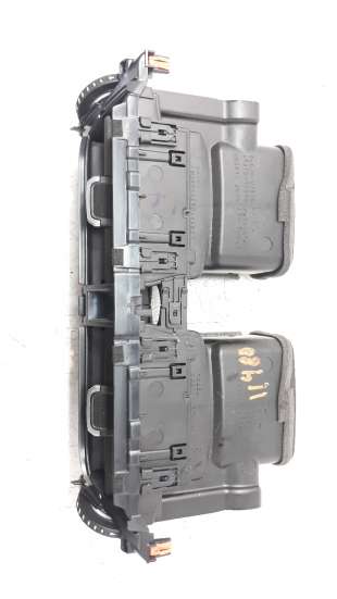 Recambio de rejilla aireadora para toyota corolla (e21) 2019- referencia OEM IAM 5567002830   2