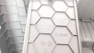 Recambio de guantera para cupra formentor 2023- 1.5 tsi referencia OEM IAM 5FB857095J   2