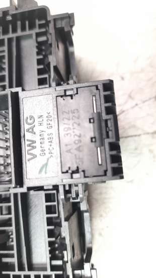 Recambio de palanca freno para cupra formentor 2023- 1.5 tsi referencia OEM IAM 5FA927225   2