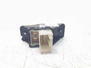 Recambio de mando elevalunas delantero derecho para kia stonic (ybcuv) 2017- 1.2 cat referencia OEM IAM 93575H8000WK   2