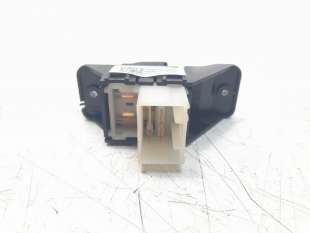 Recambio de mando elevalunas trasero izquierdo para kia stonic (ybcuv) 2017- 1.2 cat referencia OEM IAM 93580H8000   2
